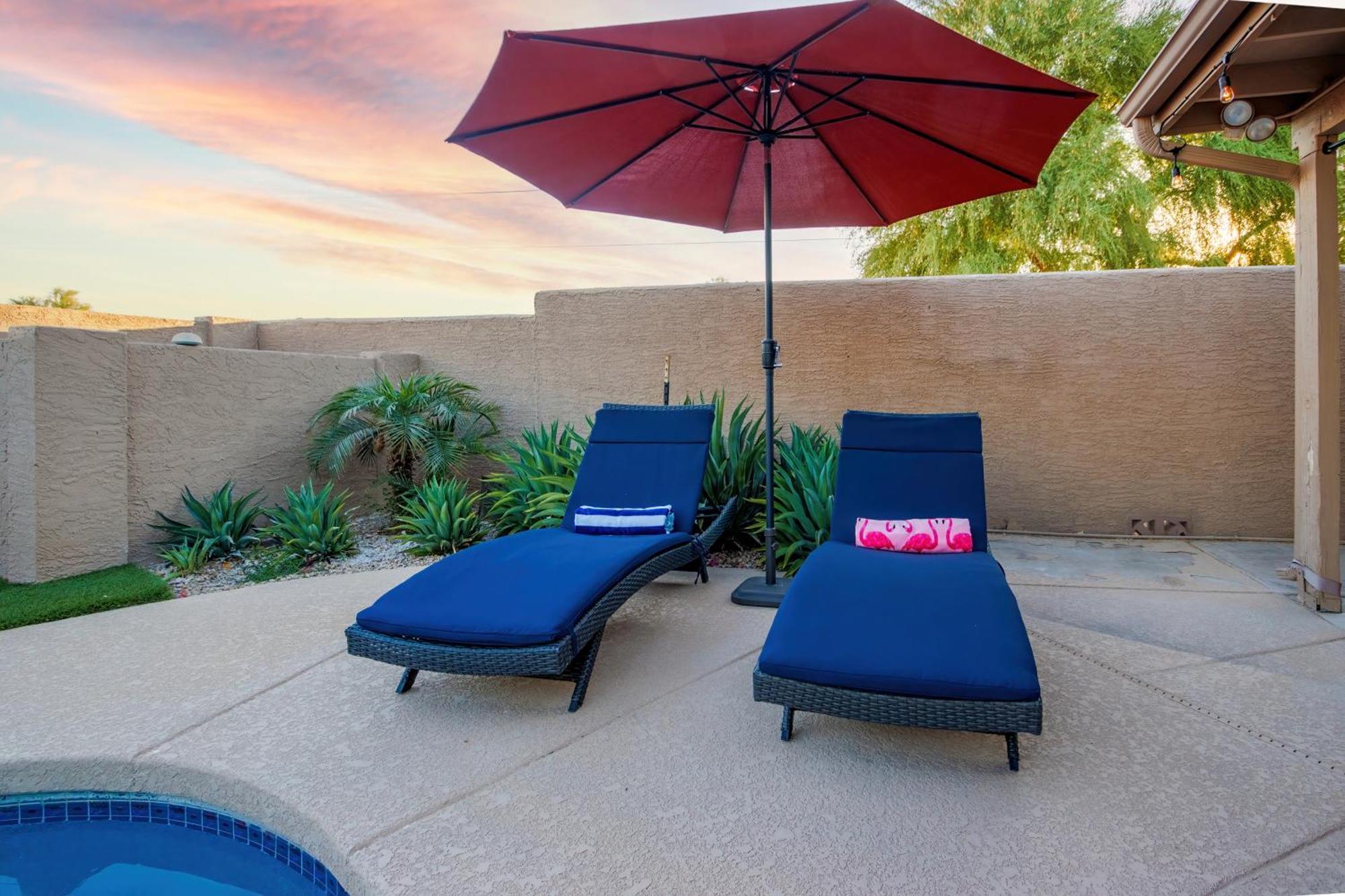 Luxe Phoenix Getaway Eksteriør bilde