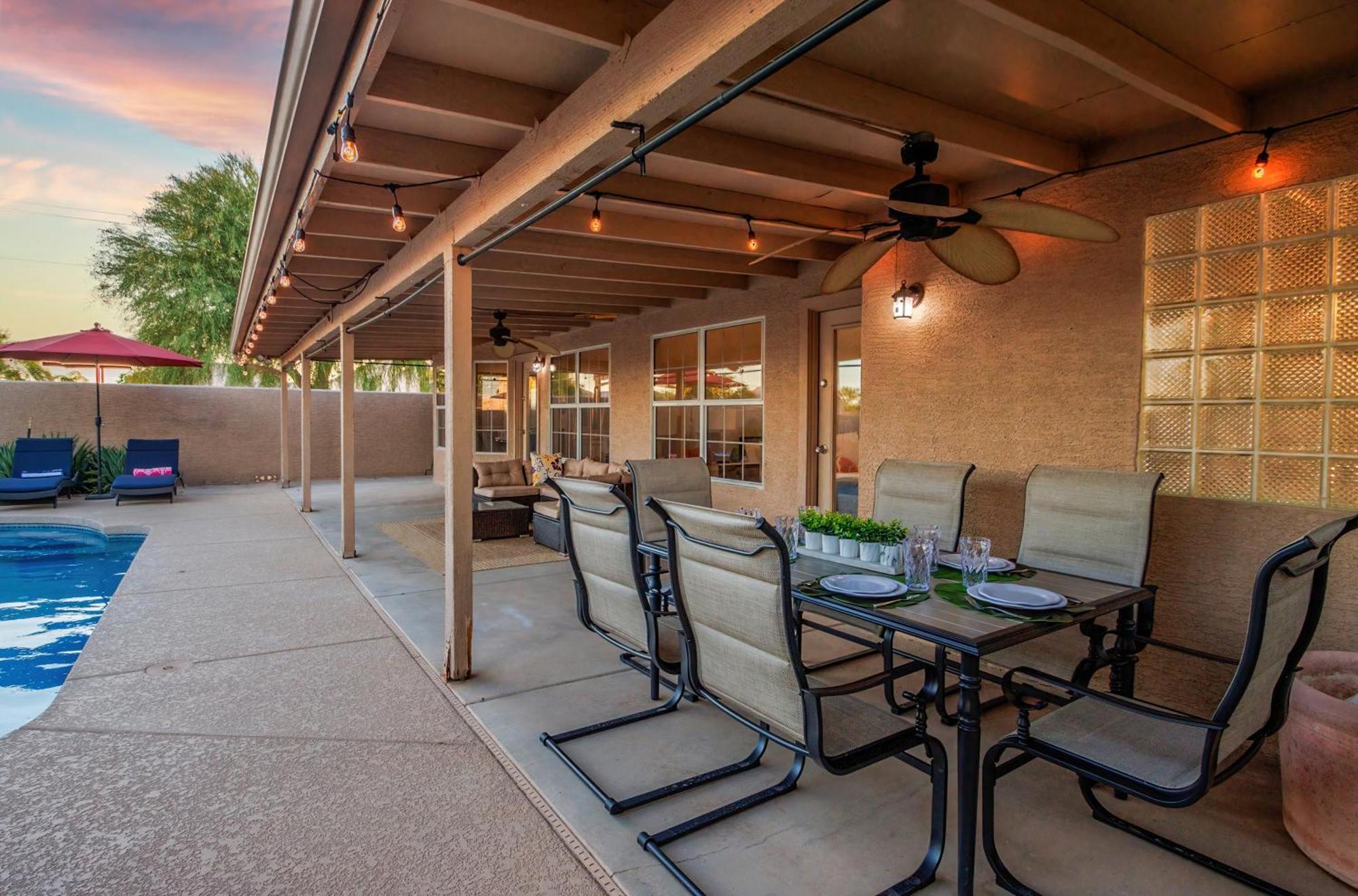 Luxe Phoenix Getaway Eksteriør bilde